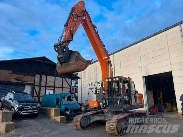 Doosan DX 225 LC-5 Bageri guseničari