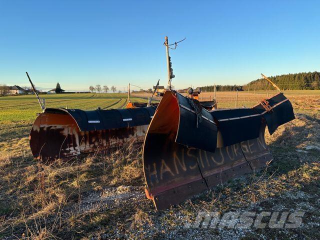 Dücker Schneepflug Plugovi obrtači