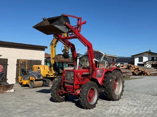 IHC 724 Traktori