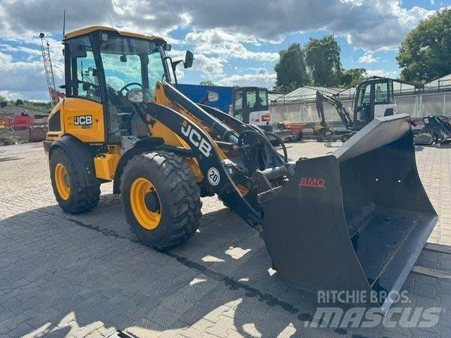 JCB 409 Utovarivači na točkove