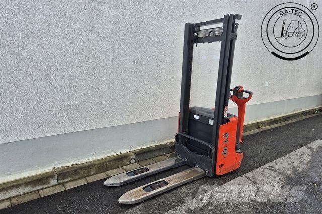 Linde L12 Visoko dizajući komisioni viljuškar