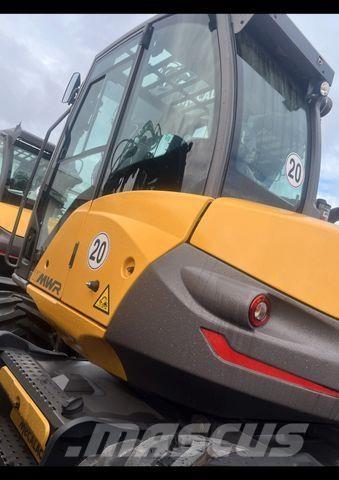 Mecalac 11 MWR Bageri točkaši