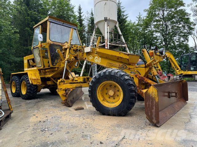 O&K O&amp;K GRADER Asfaltni finišeri