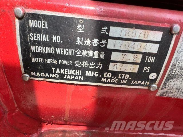 Takeuchi TB070 Mini bageri < 7t