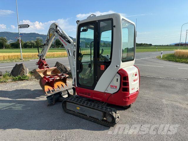 Takeuchi TB216 Mini bageri < 7t