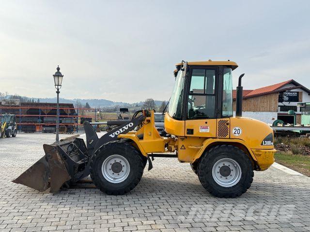 Volvo L 30 B Utovarivači na točkove