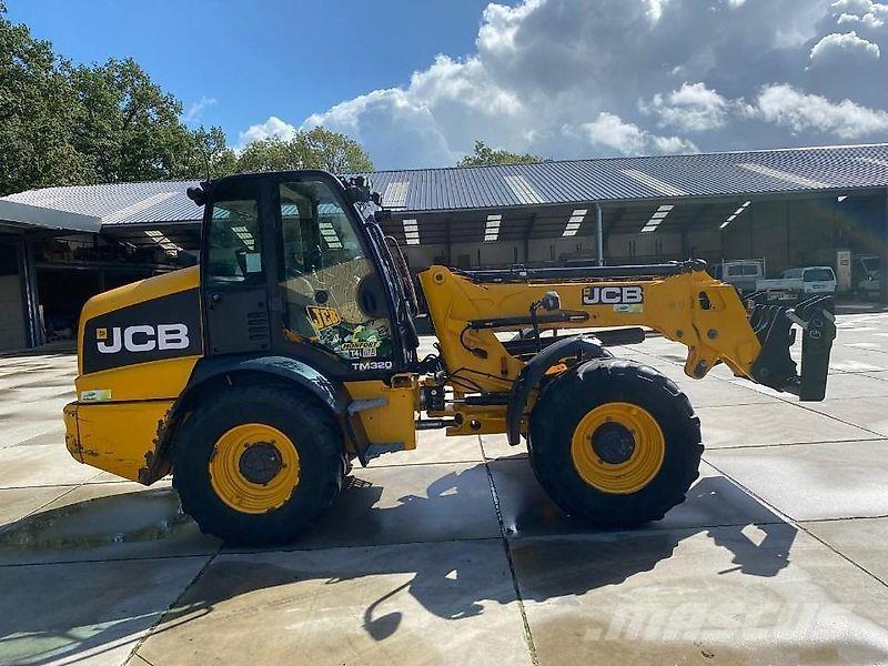 JCB TM 320 Teleskopski viljuškari