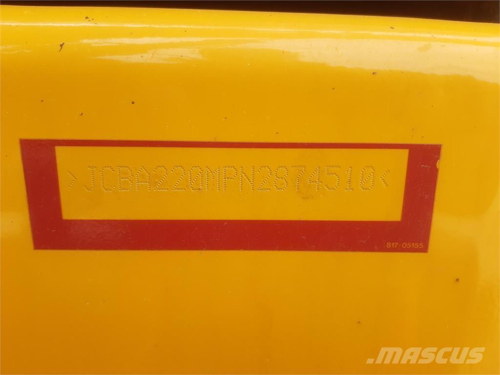 JCB  Bageri guseničari