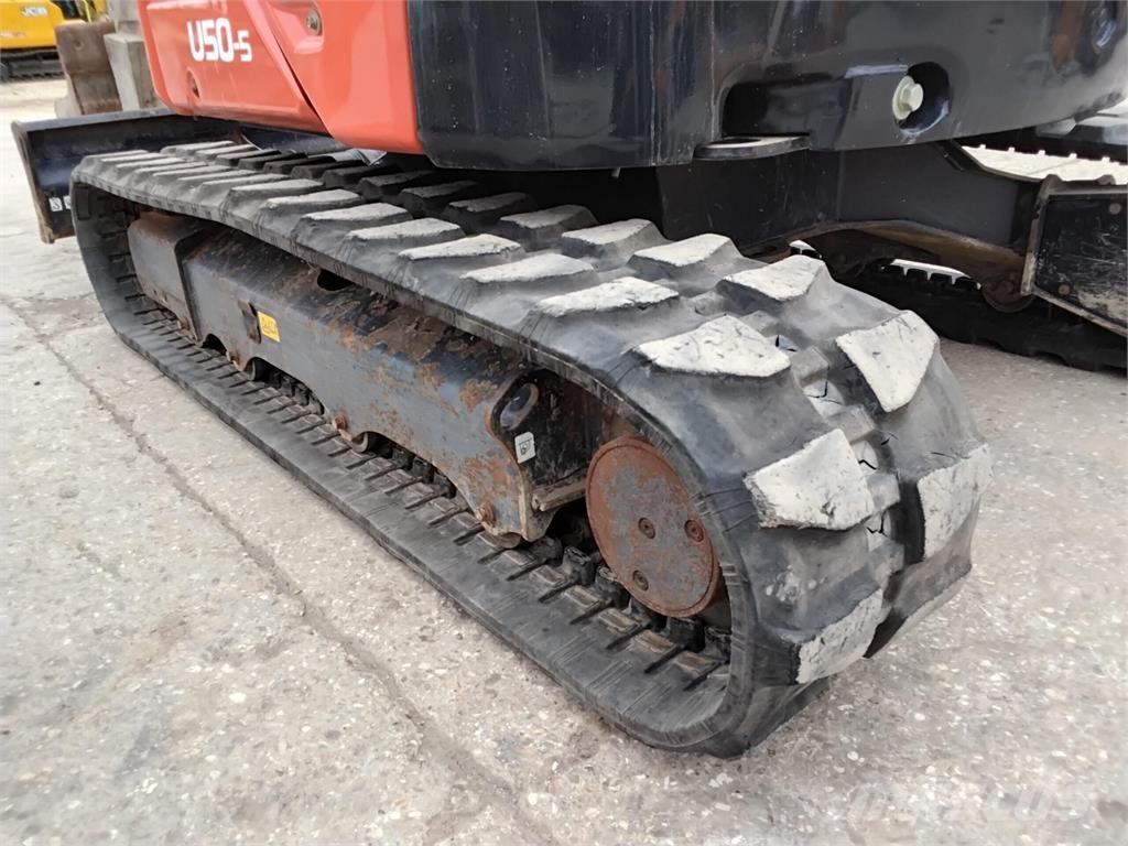 Kubota  Bageri guseničari