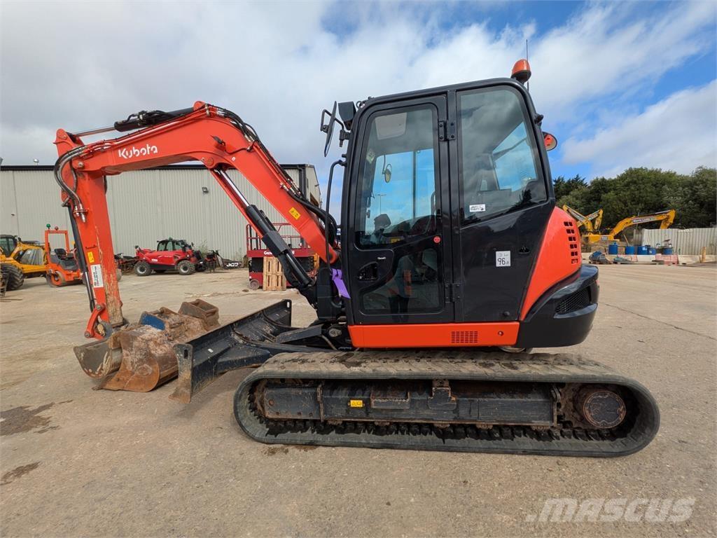 Kubota  Mini bageri < 7t