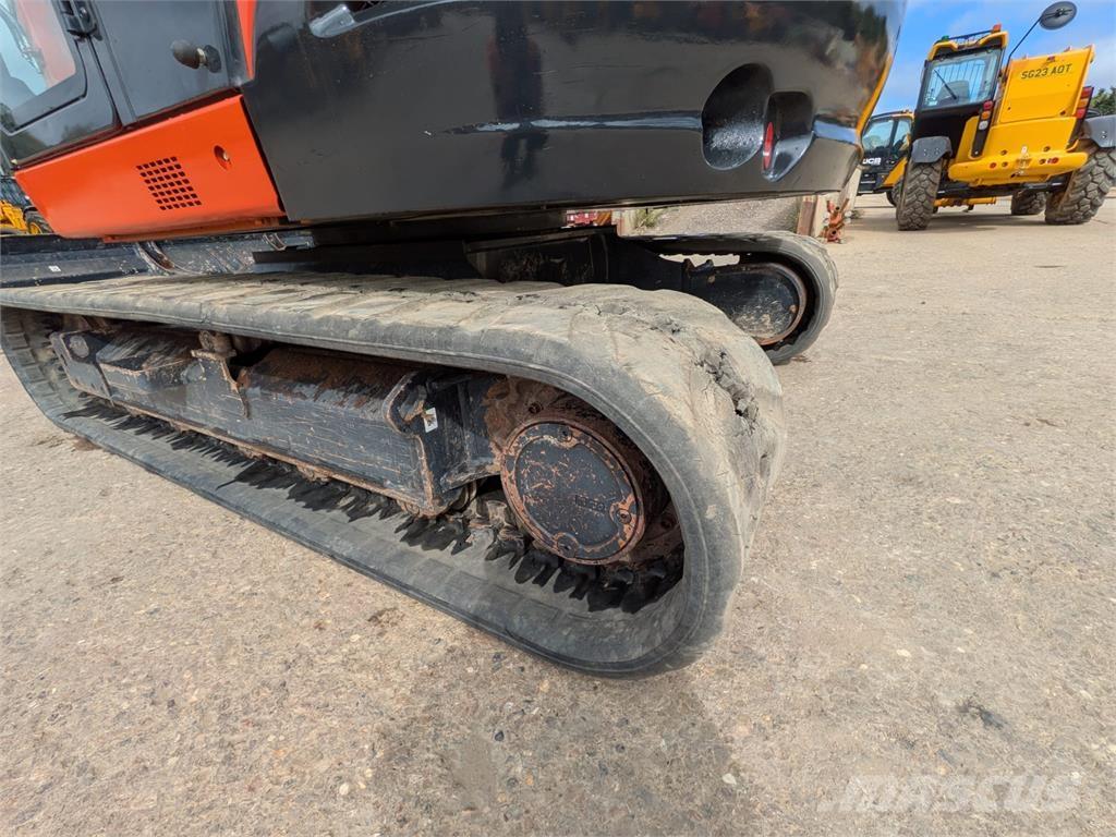 Kubota  Mini bageri < 7t