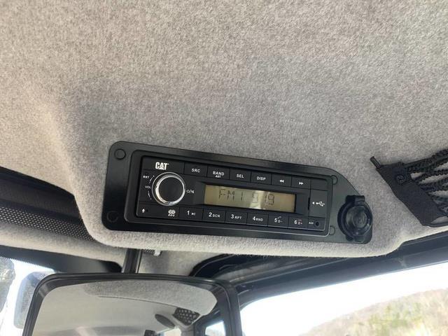 CAT 420 Backhoe Rovokopači