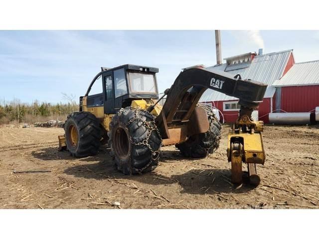 CAT 525C Skidder Ostalo za građevinarstvo
