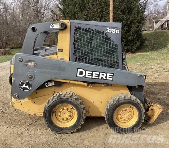 John Deere 318D Ostalo za građevinarstvo