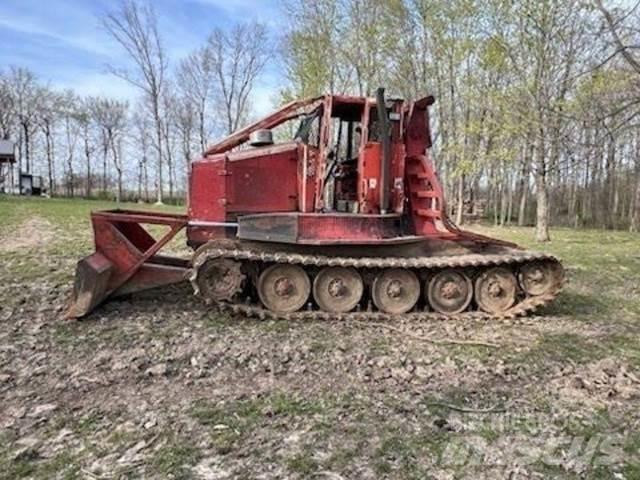 KMC 210-CA Skidder Ostalo za građevinarstvo