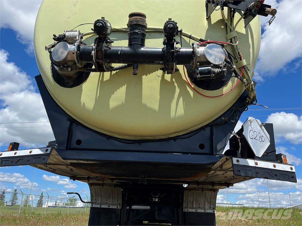 Advance  Prikolice za cisterne