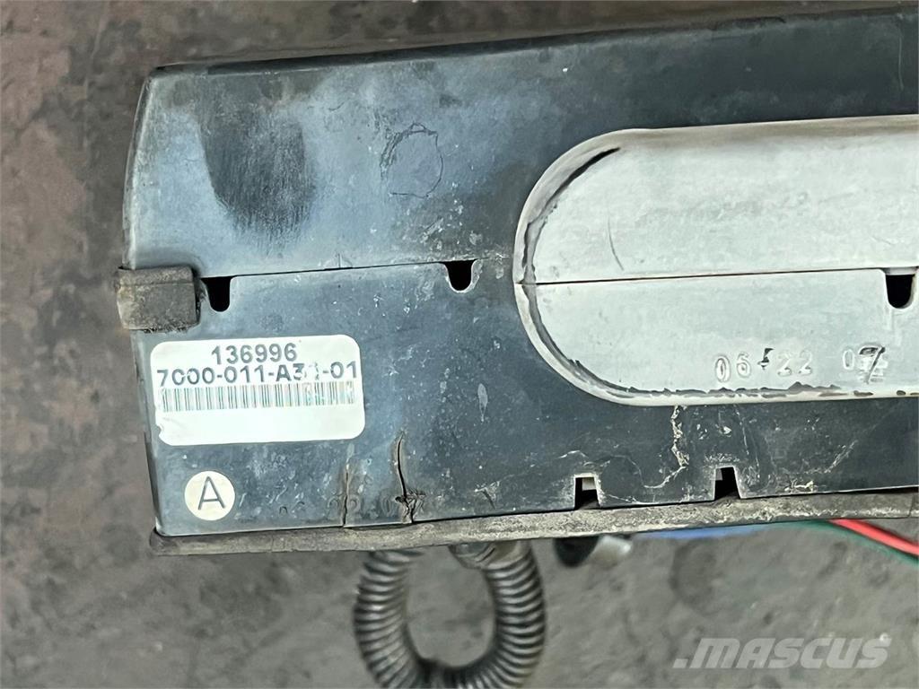 Blue Bird  Ostale komponente za građevinarstvo