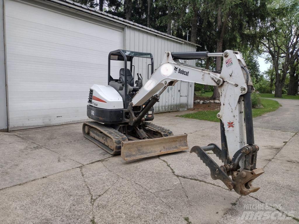 Bobcat E42 Mini bageri < 7t