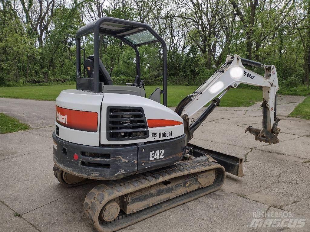 Bobcat E42 Mini bageri < 7t