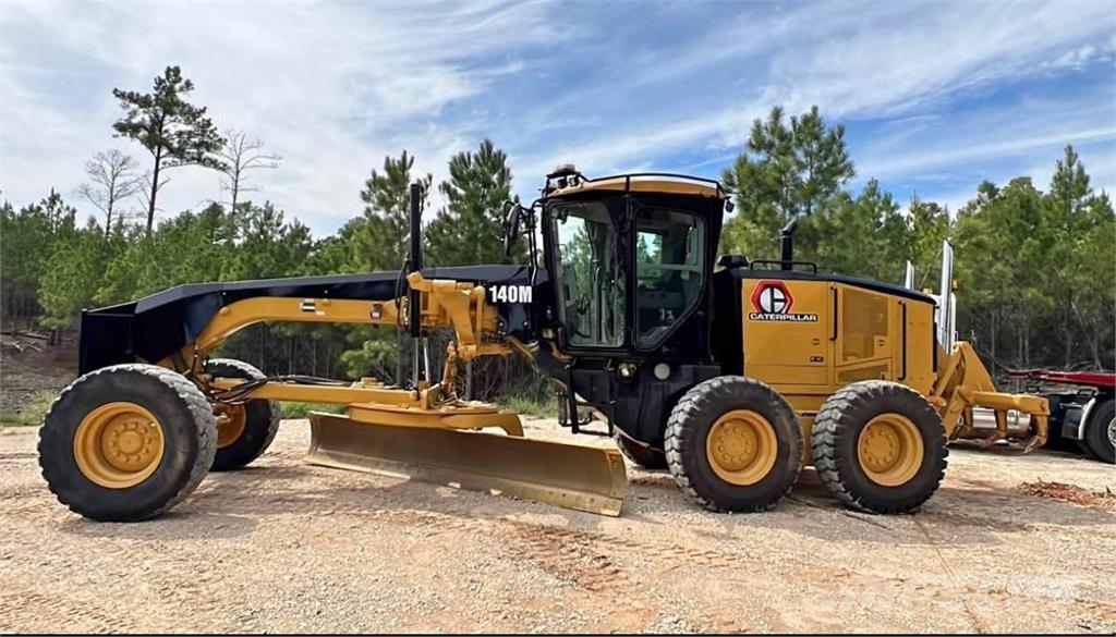 CAT 140M Grejderi