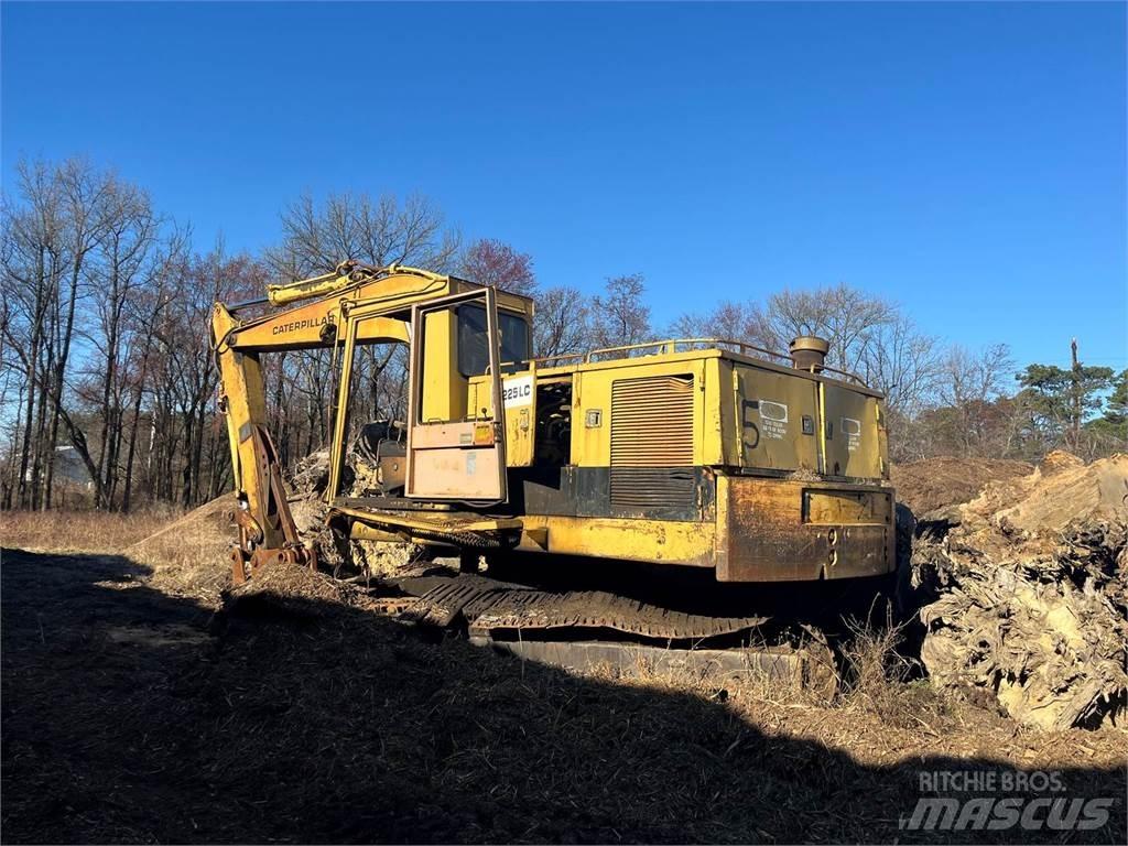 CAT 225 LC Bageri guseničari