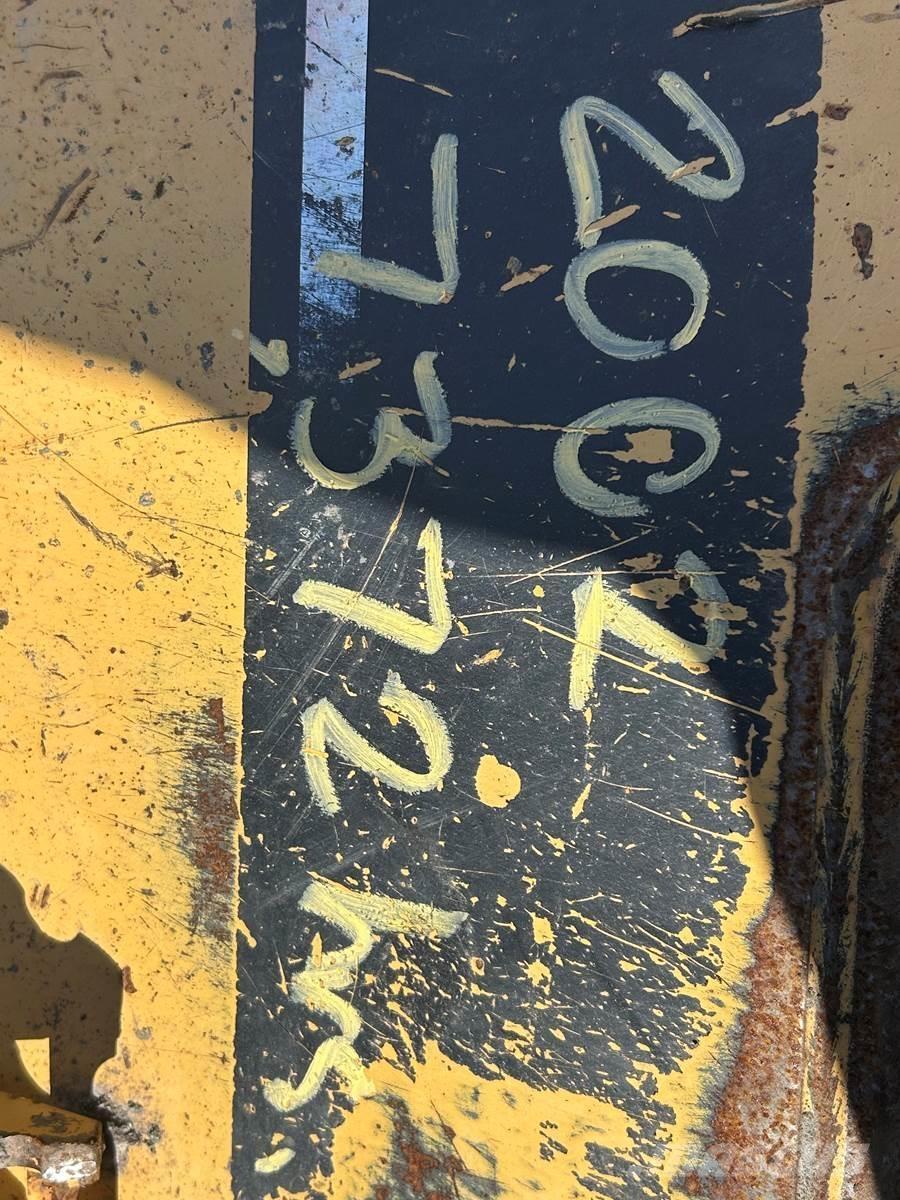 CAT 246B Skid steer mini utovarivači