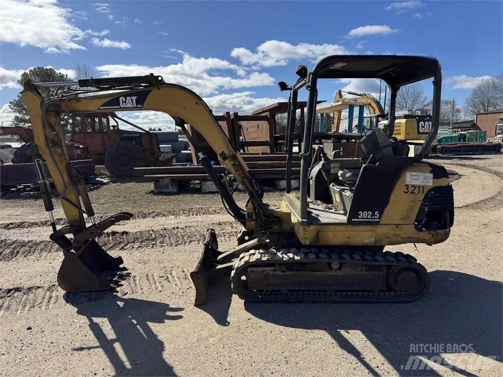 CAT 302.5 Mini bageri < 7t