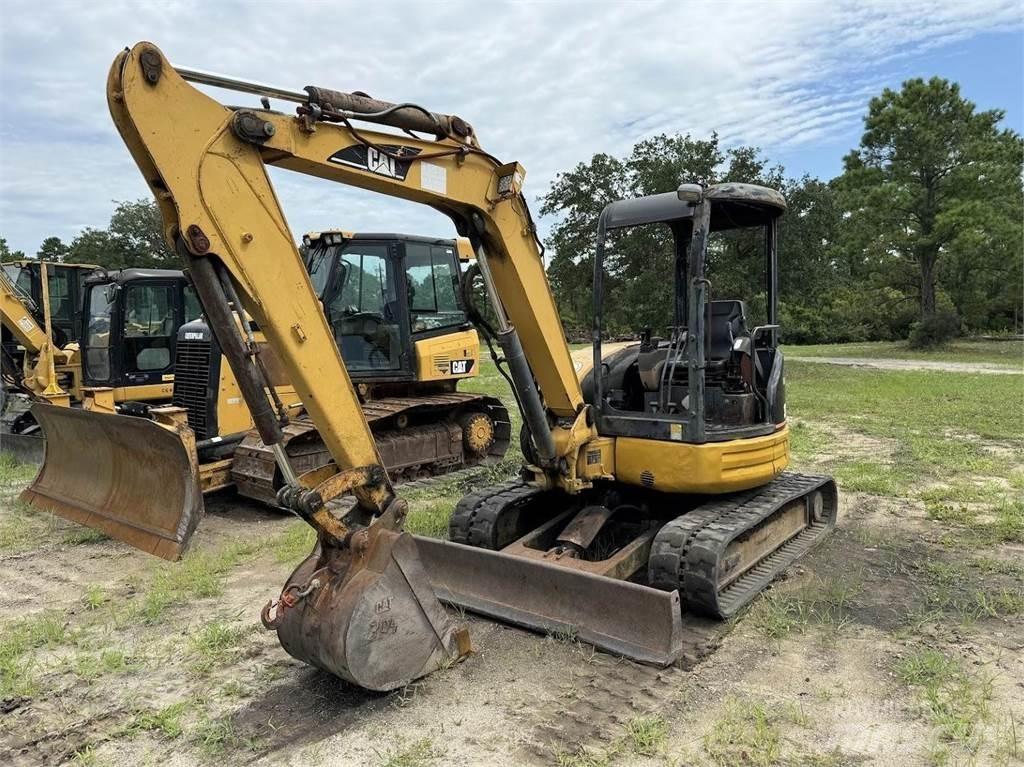 CAT 304CR Mini bageri < 7t