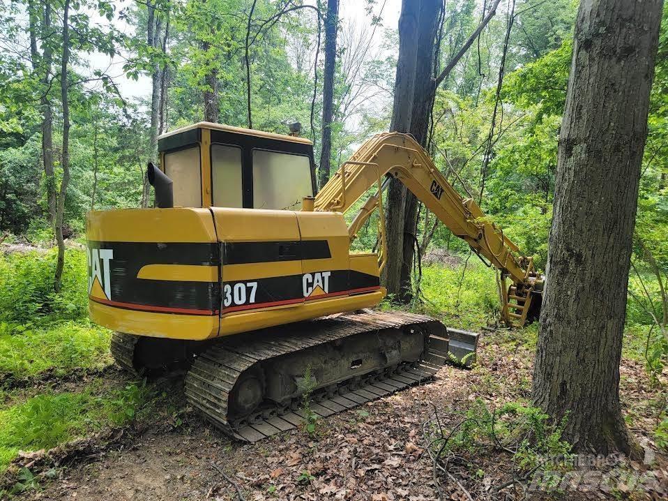 CAT 307 Bageri guseničari