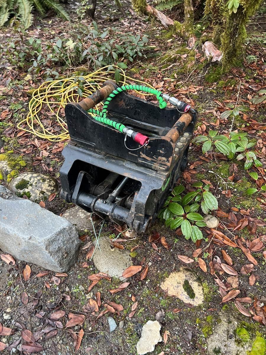 CAT 308 Bageri guseničari