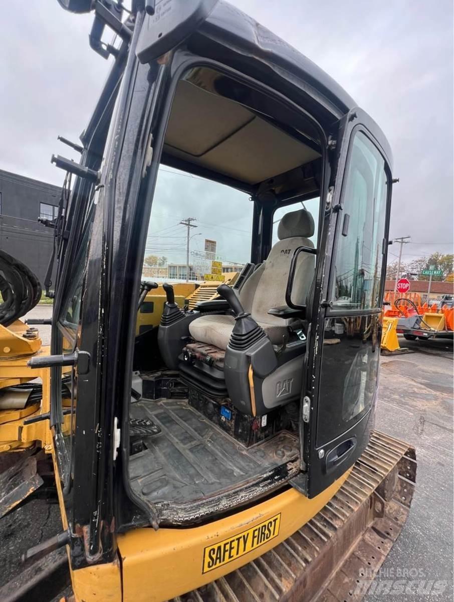 CAT 308D Bageri guseničari