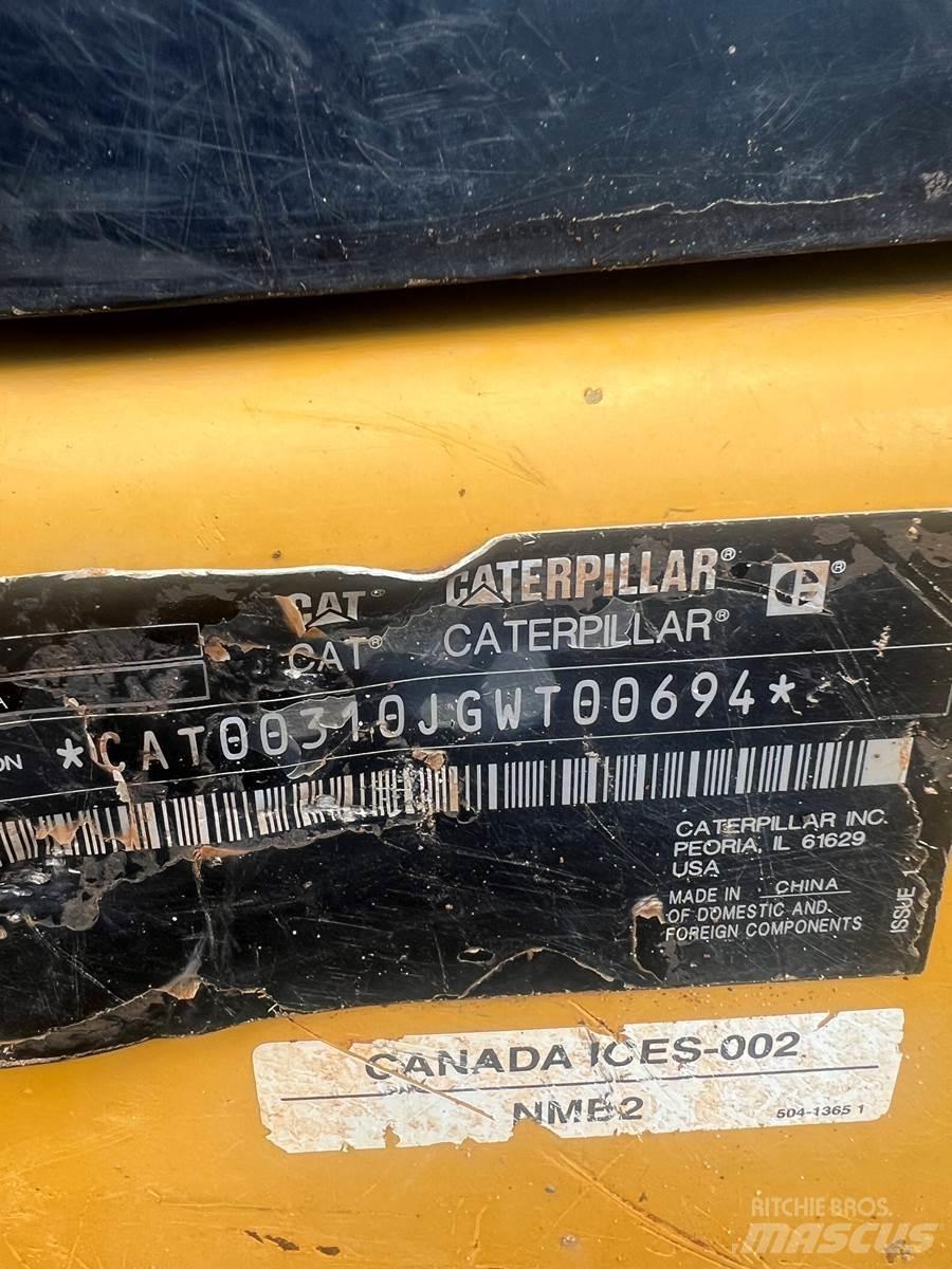 CAT 310 Bageri guseničari