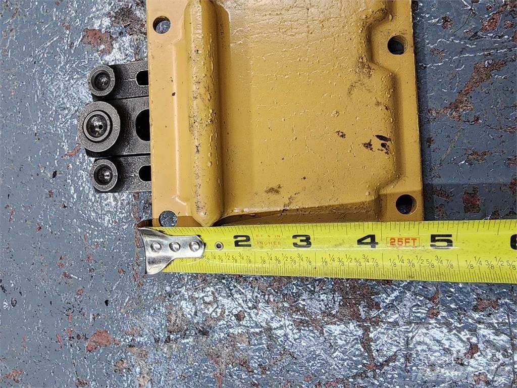 CAT 3116 Ostale kargo komponente