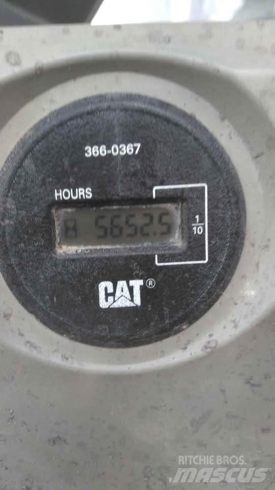 CAT 320EL Bageri guseničari