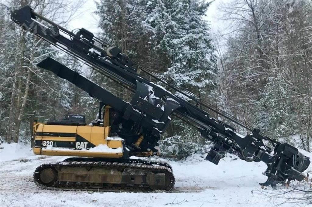 CAT 320L Mašine za kleščenje grane stabla
