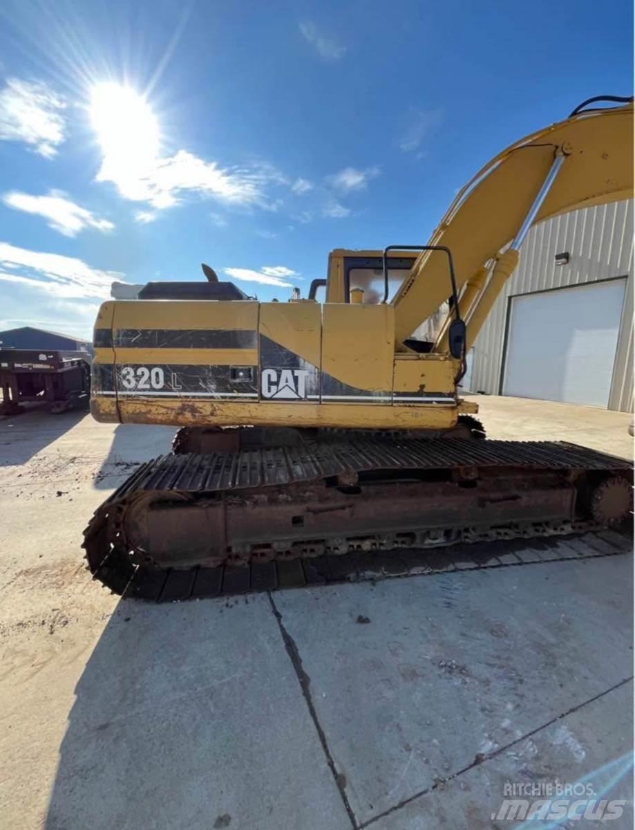 CAT 320L Bageri guseničari