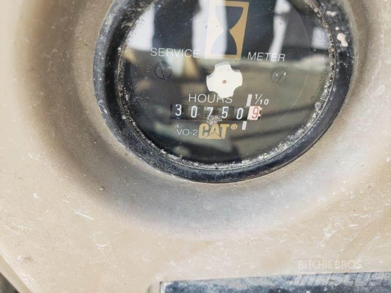 CAT 325L Bageri guseničari
