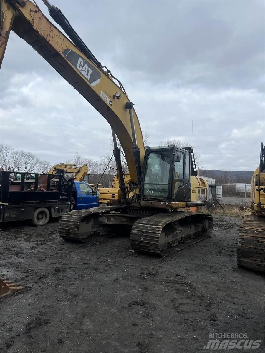 CAT 329DL Bageri guseničari