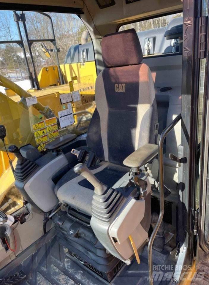 CAT 329EL Bageri guseničari