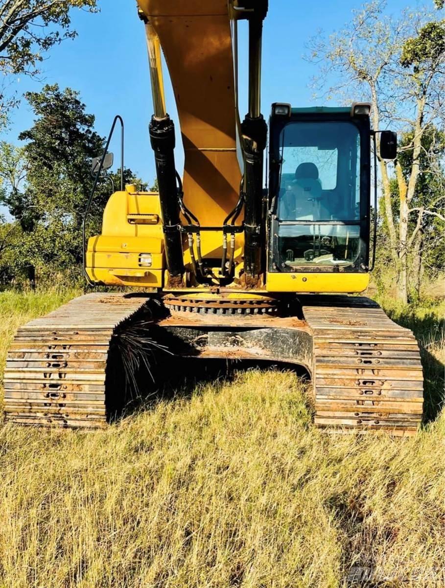 CAT 330DL Bageri guseničari