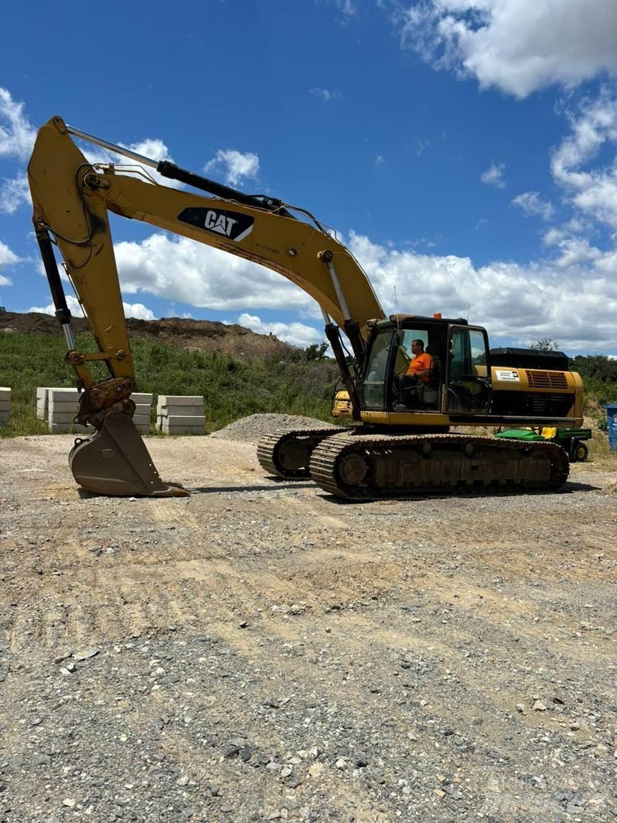 CAT 330DL Bageri guseničari