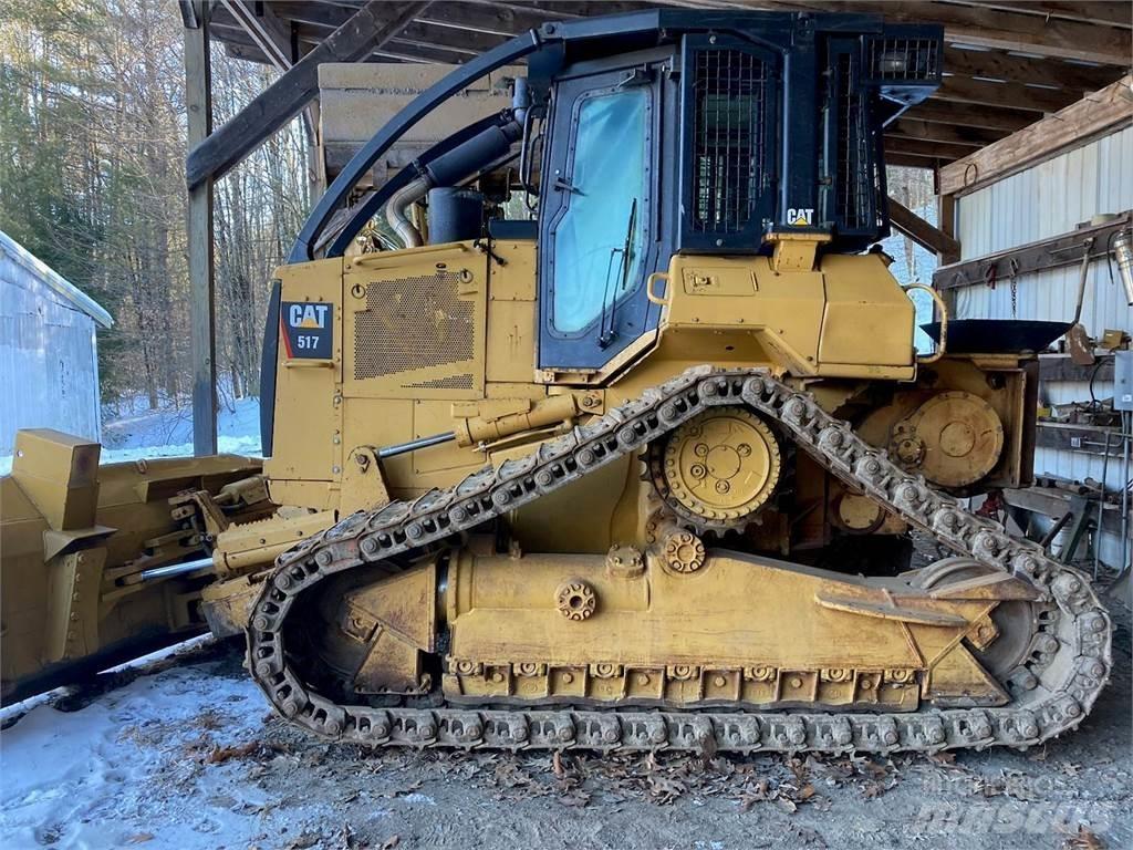 CAT 517 Skideri