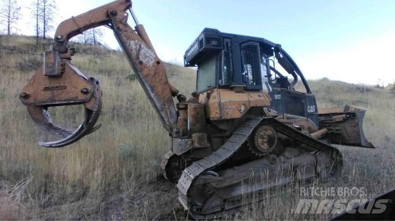 CAT 517 Skideri