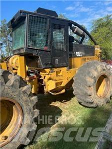 CAT 525C Skideri