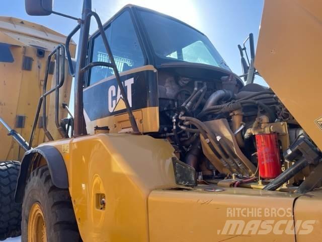 CAT 730 Zglobni damperi