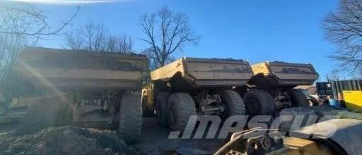 CAT 740GC Zglobni damperi