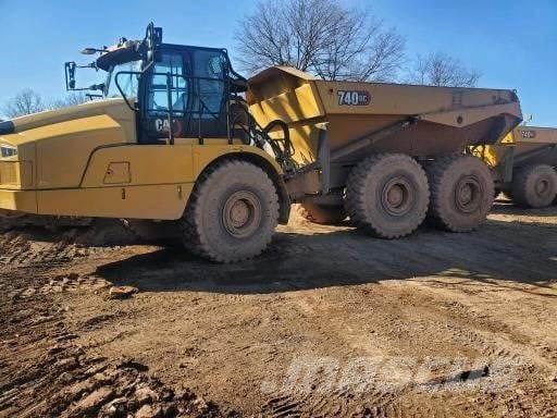 CAT 740GC Zglobni damperi