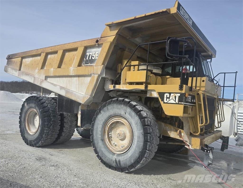 CAT 775E Zglobni damperi