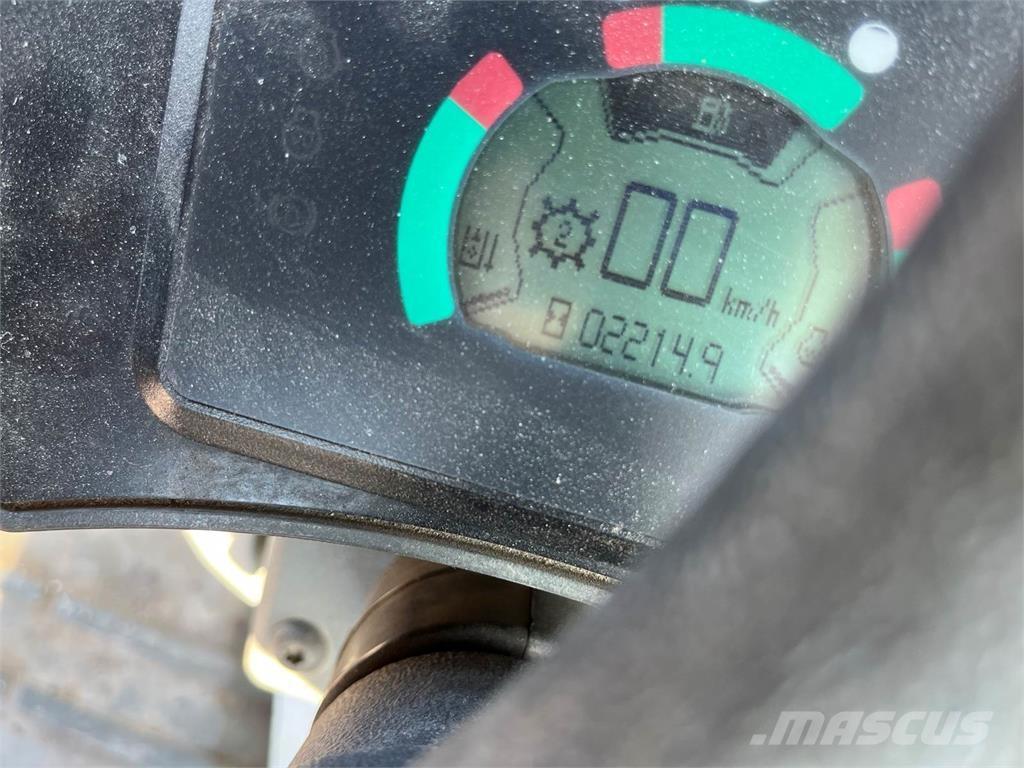 CAT 906 Utovarivači na točkove