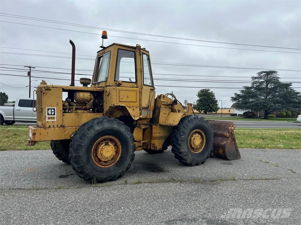 CAT 930 Utovarivači na točkove